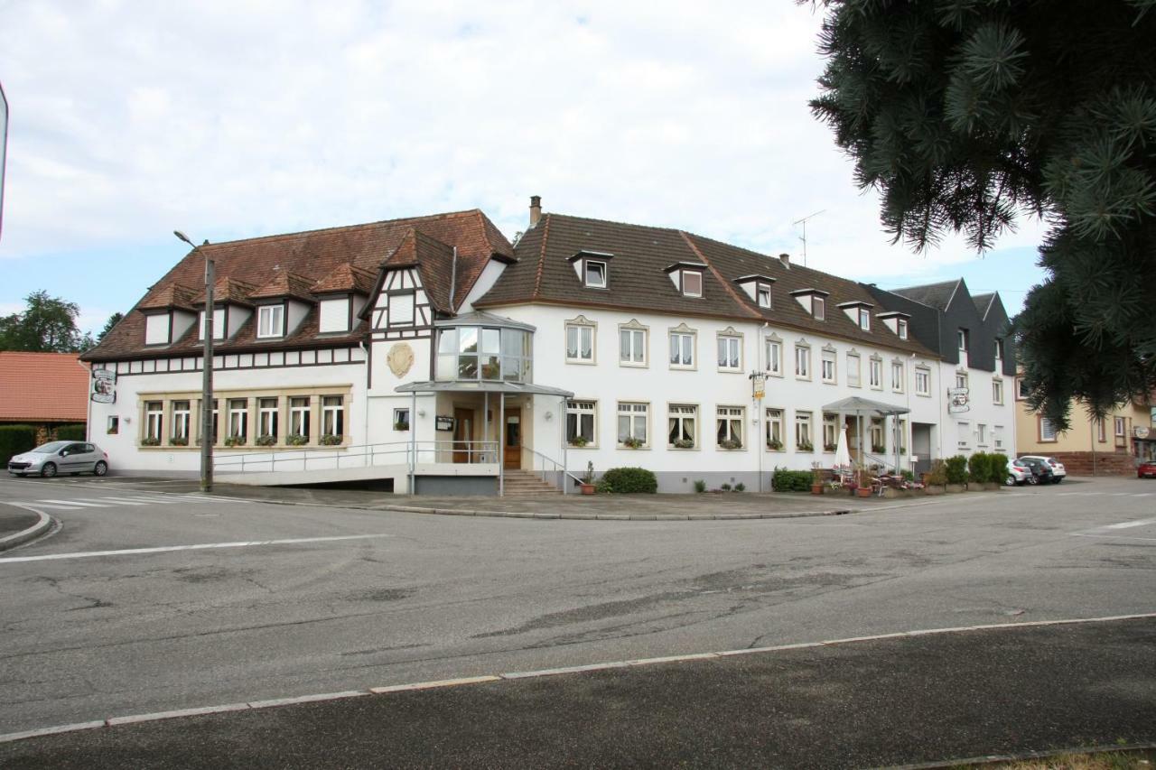 Hotel Restaurant A L'Etoile Merkwiller-Pechelbronn Bagian luar foto